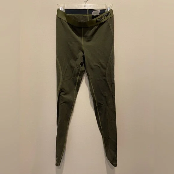 Nike green leggings - Picture 2 of 4